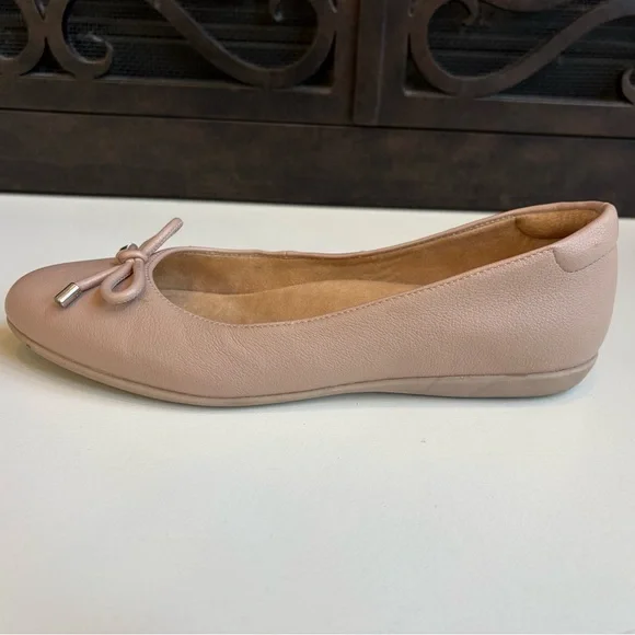 Naturalizer Ballet Flats Size 9 - Picture 5 of 9